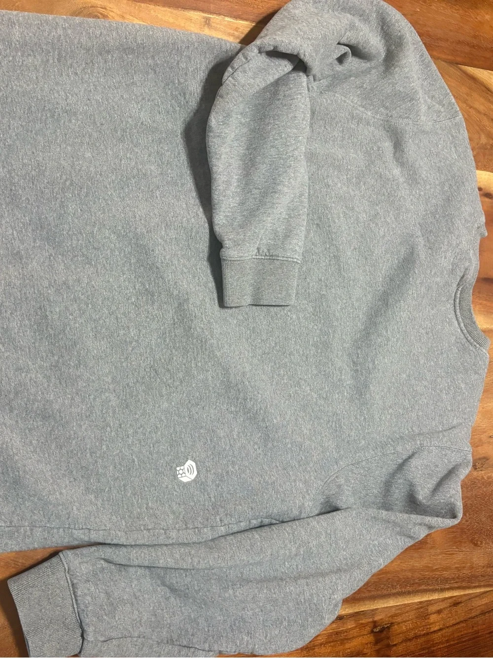 Mountain Hardwear comfortable crewneck